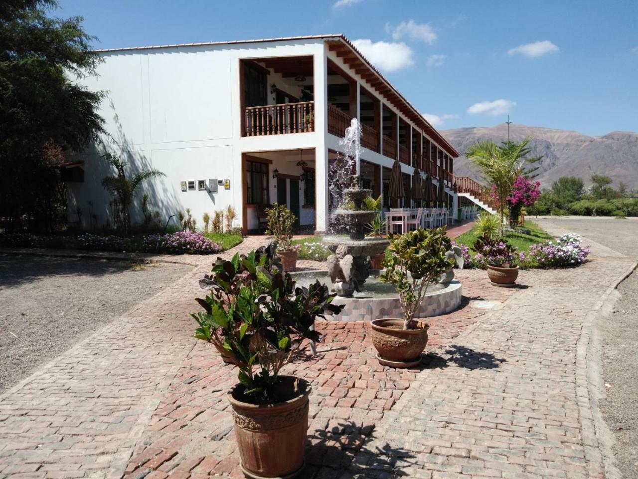ホテル Casa Hacienda Nasca Oasis ナスカ エクステリア 写真